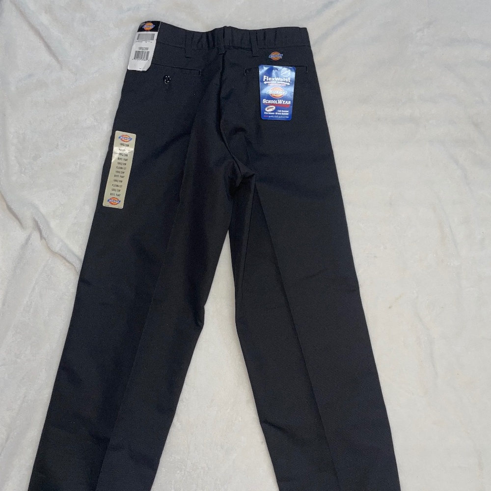 NEW BLACK CARGO 18RG/28W